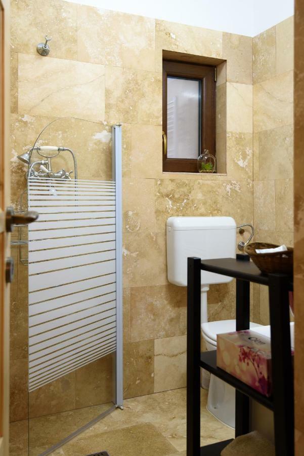 Daly 1 Apartament *